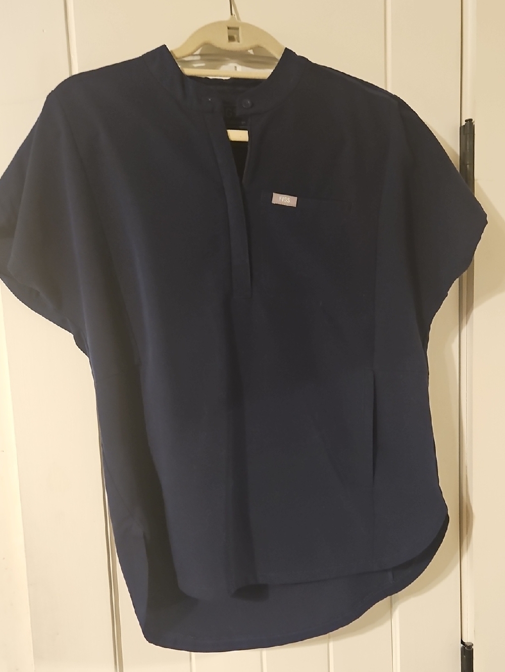 Figs Navy Montex Top Mandarin Collar & Quarter Zip Small